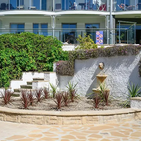 Albatros Premium Sea View Apartment *